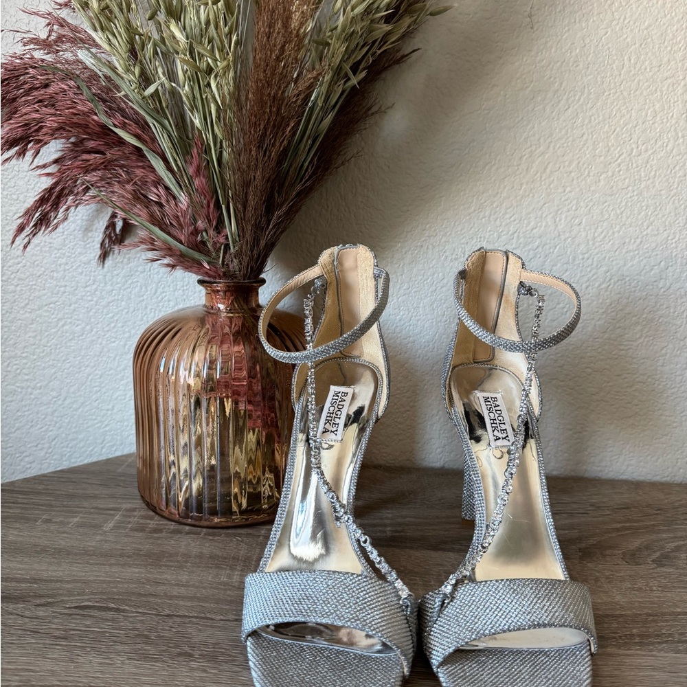 Badgley Mischka Silver Strappy Heels
